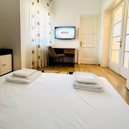 Cozy 1Br Apartment•Central•Quiet Бухарест Экстерьер фото