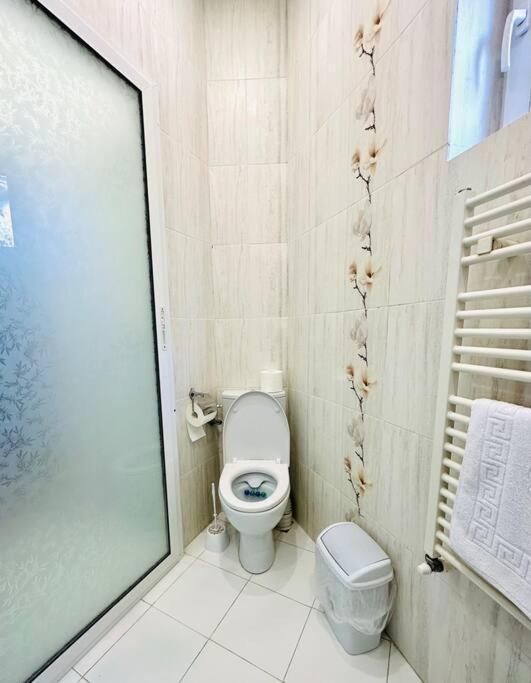 Cozy 1Br Apartment•Central•Quiet Бухарест Экстерьер фото